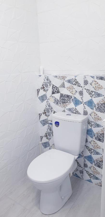 White Apartament, Brăila Eksteriør billede